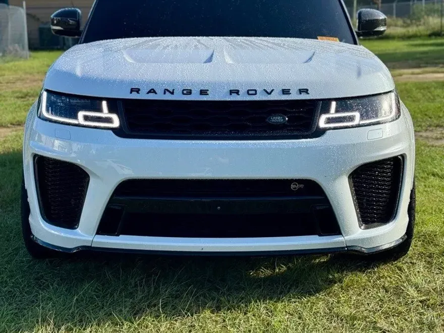 2021 Land Rover Range Rover Sport SVR photo 1