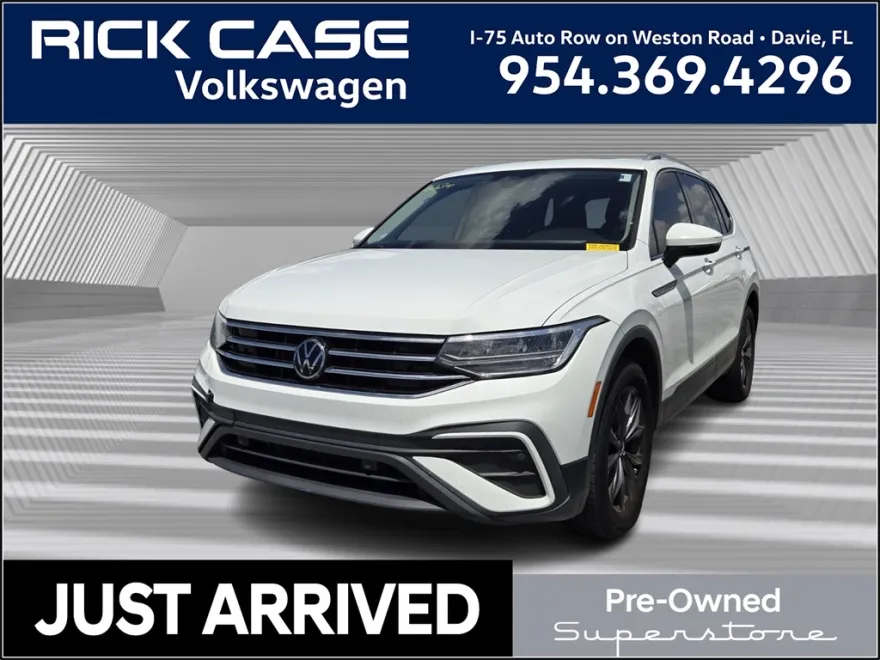 2022 Volkswagen Tiguan SE photo 1