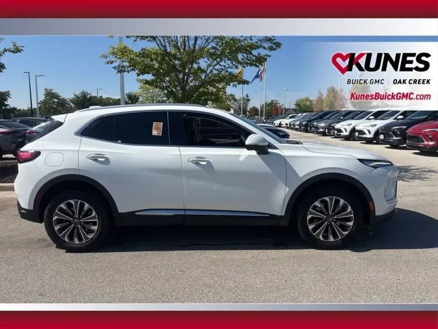 2024 Buick Envision Preferred photo 1