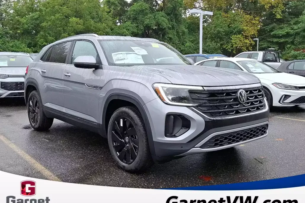 2026 Volkswagen Atlas Cross Sport SE Technology photo 1