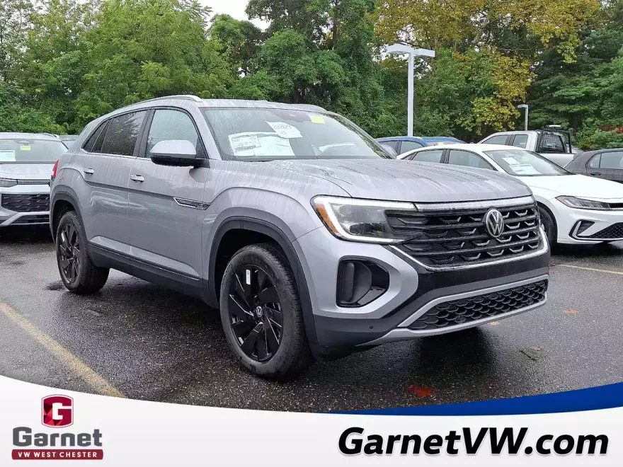 2026 Volkswagen Atlas Cross Sport SE Technology photo 1