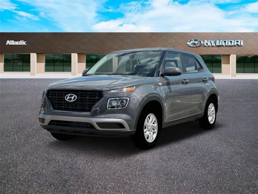 2025 Hyundai Venue SE photo 1