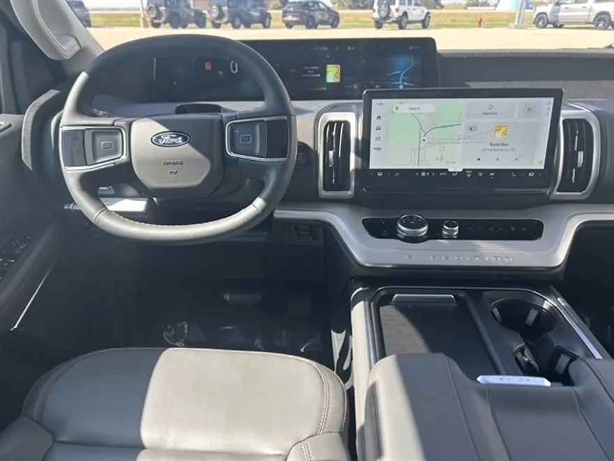 2025 Ford Expedition MAX photo 1