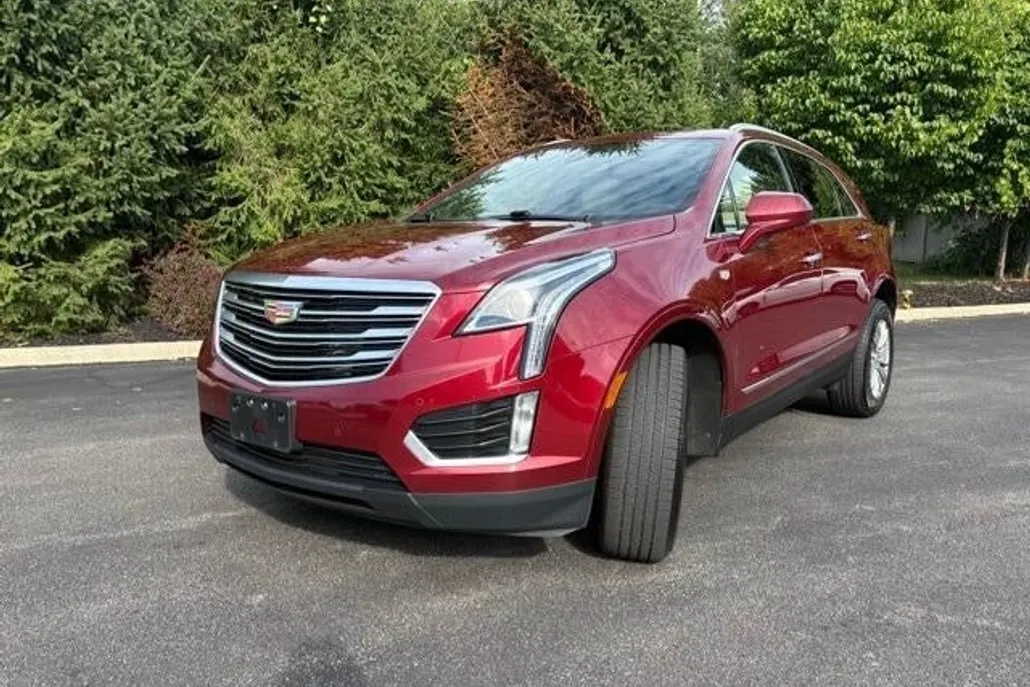 2018 Cadillac XT5 Luxury photo 1