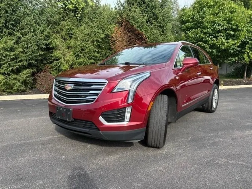 2018 Cadillac XT5 Luxury photo 1