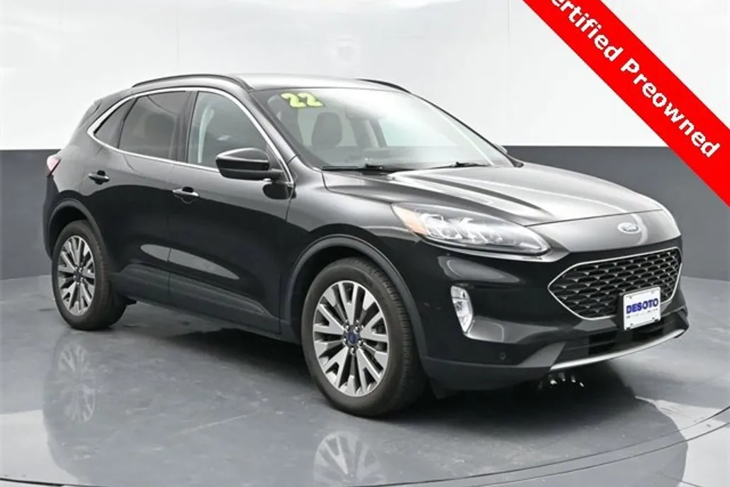 2022 Ford Escape Hybrid Titanium photo 1