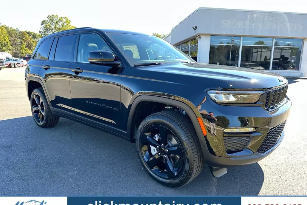2025 Jeep Grand Cherokee Limited photo 1