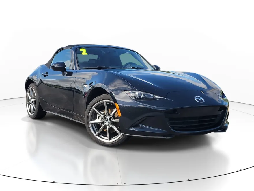 2022 Mazda MX-5 Miata Miata Grand Touring photo 1