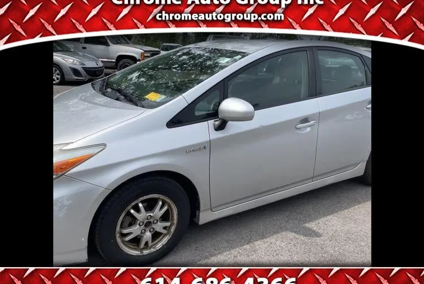 2010 Toyota Prius photo 1