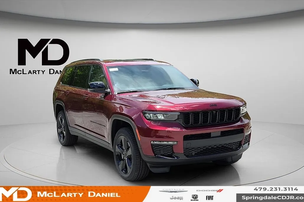 2025 Jeep Grand Cherokee Limited photo 1