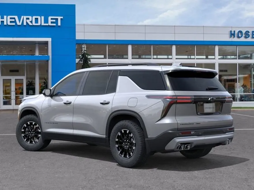 2026 Chevrolet Traverse Z71 photo 1