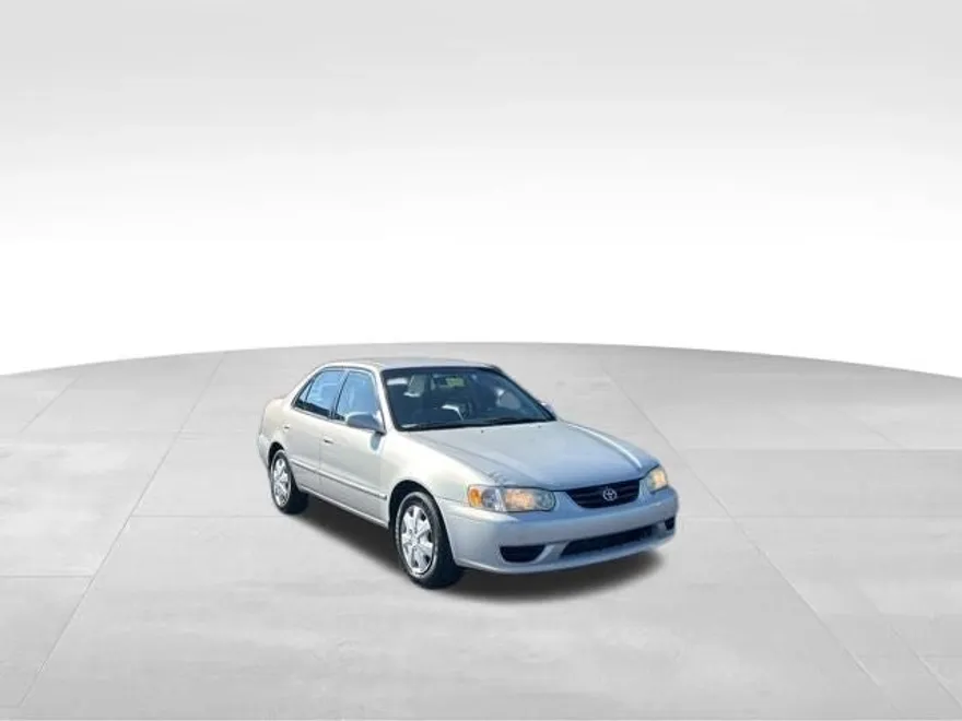 2002 Toyota Corolla S photo 1