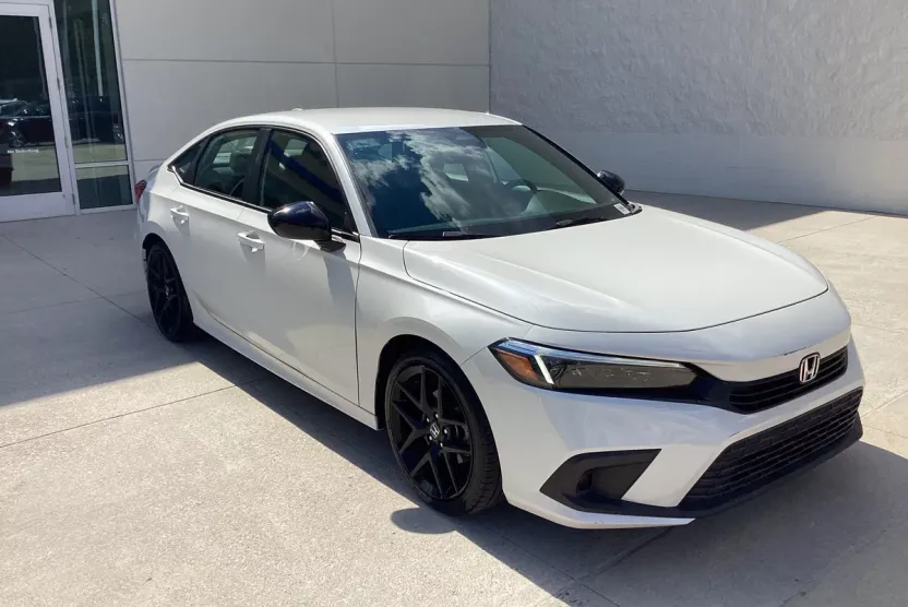 2023 Honda Civic Sport photo 1