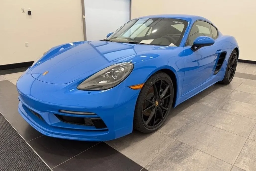 2025 Porsche Cayman Base photo 1