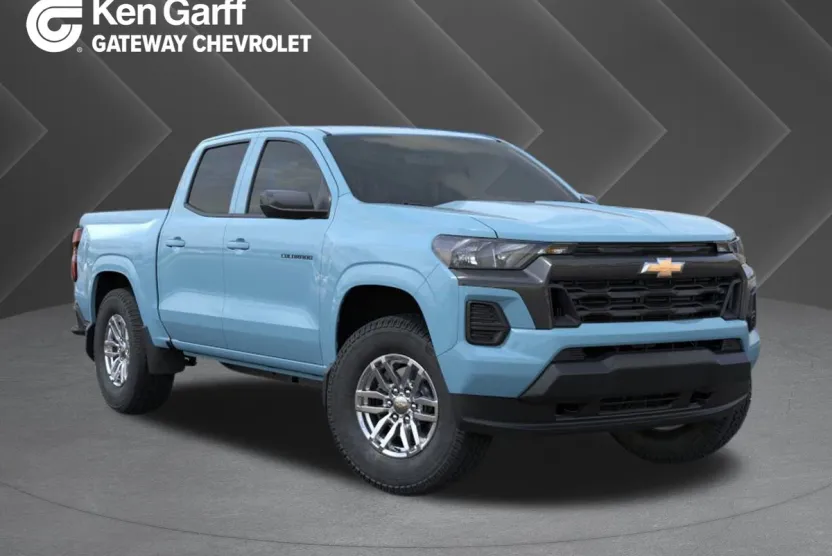 2026 Chevrolet Colorado LT photo 1