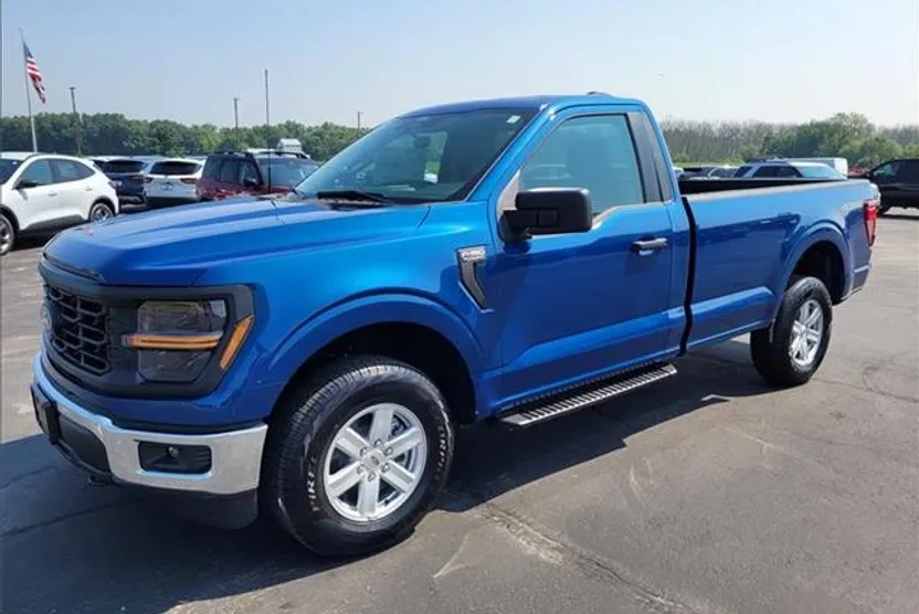 2025 Ford F-150 XL photo 1