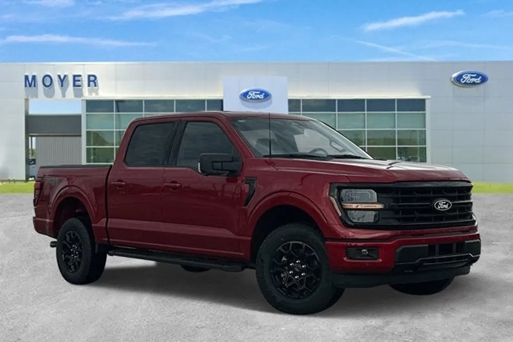 2025 Ford F-150 XLT photo 1
