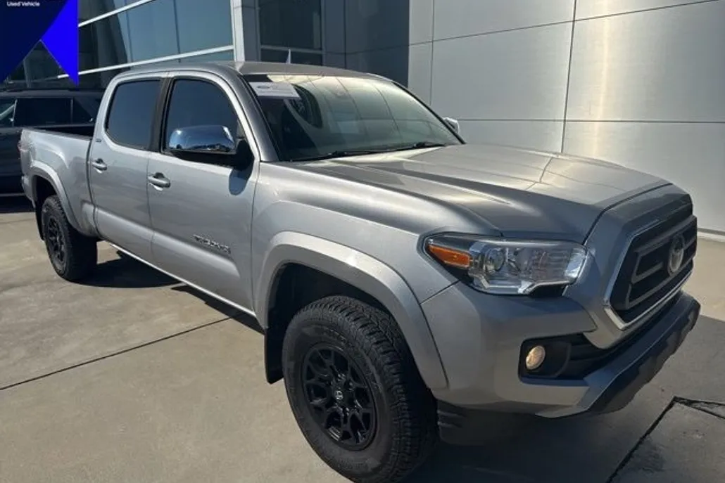 2021 Toyota Tacoma SR5 V6 photo 1