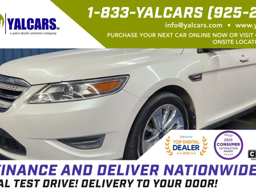 2010 Ford Taurus Limited photo 1
