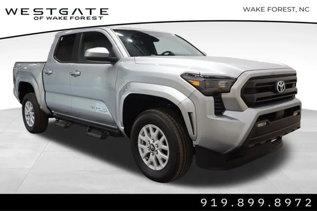 2024 Toyota Tacoma SR5 photo 1