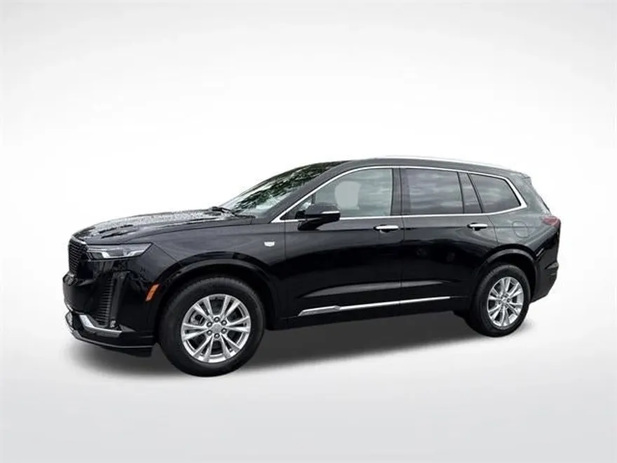 2025 Cadillac XT6 Luxury photo 1