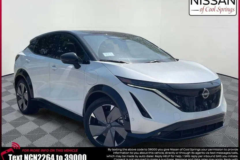 2025 Nissan ARIYA Platinum photo 1