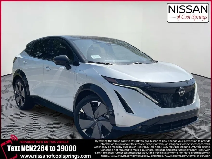 2025 Nissan ARIYA Platinum photo 1