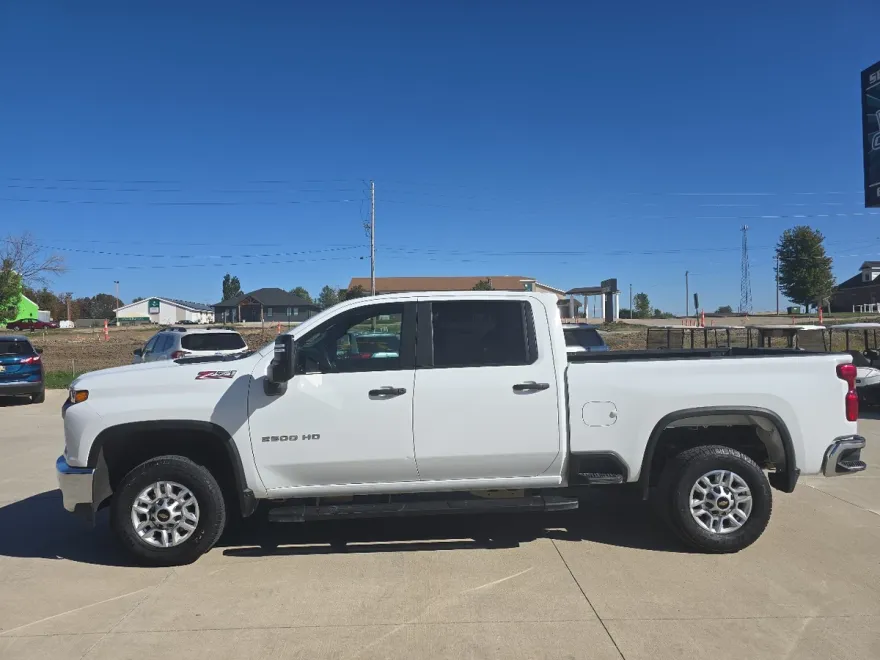 2022 Chevrolet Silverado 2500HD Work Truck photo 1