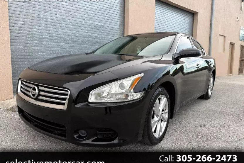 2012 Nissan Maxima S photo 1