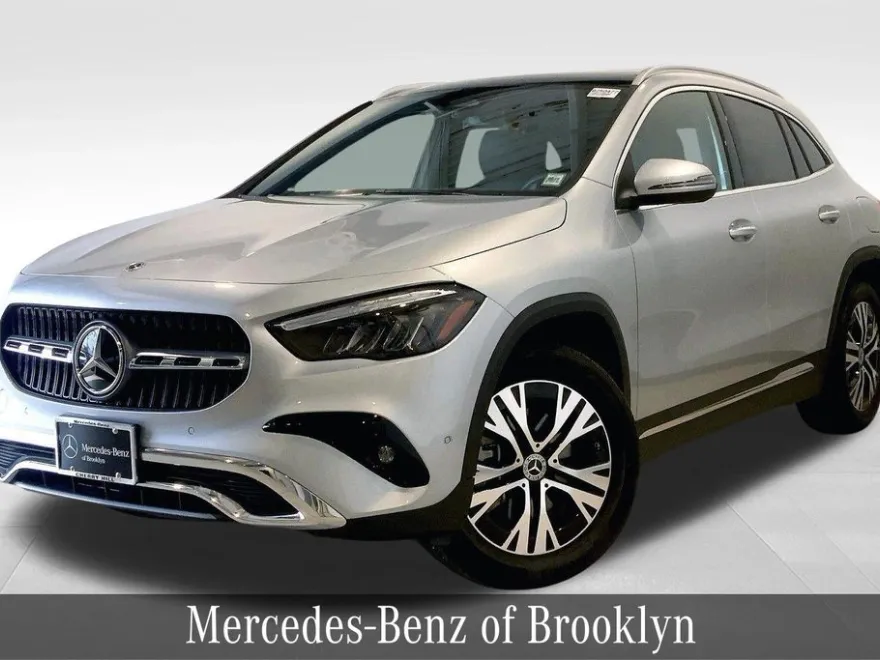 2025 Mercedes Benz GLA 250 4MATIC photo 1