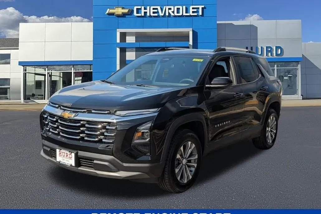 2026 Chevrolet Equinox LT photo 1