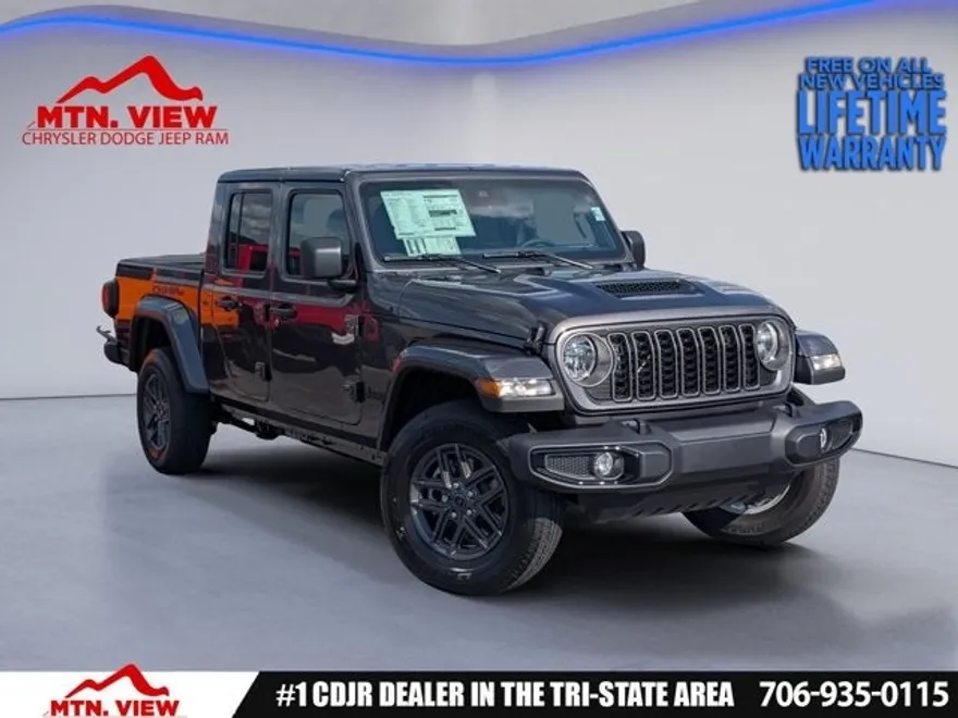 2025 Jeep Gladiator Sport S photo 1