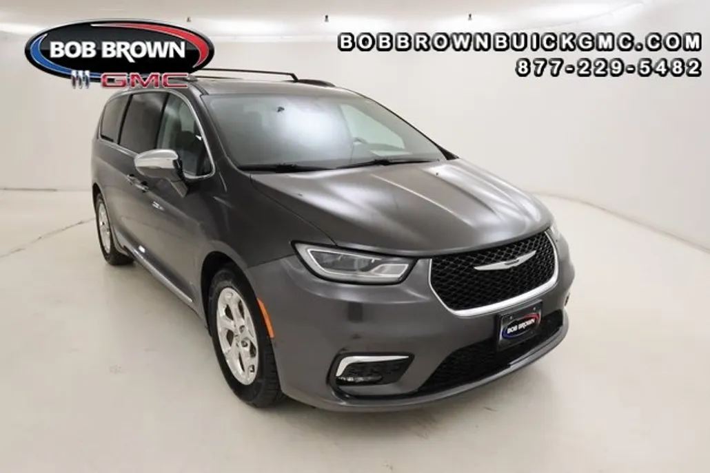 2022 Chrysler Pacifica Limited photo 1