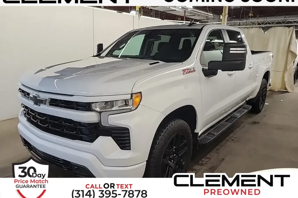 2023 Chevrolet Silverado 1500 RST photo 1
