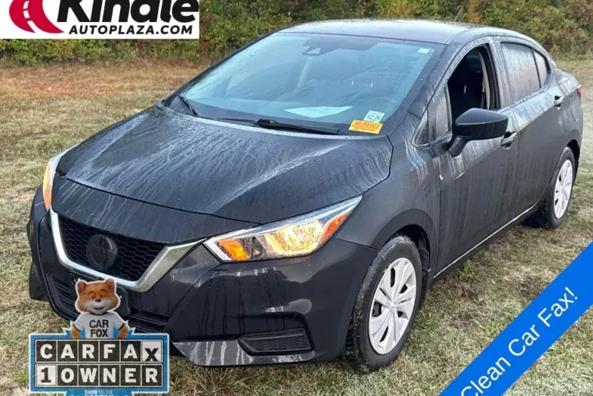 2021 Nissan Versa 1.6 S photo 1