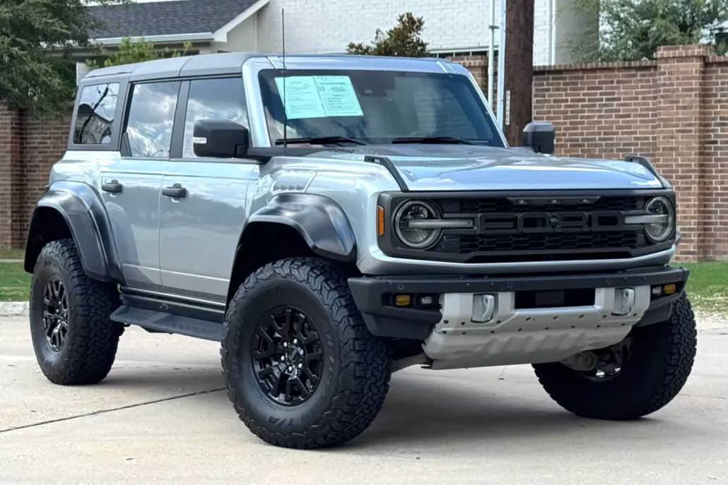 2023 Ford Bronco Raptor photo 1