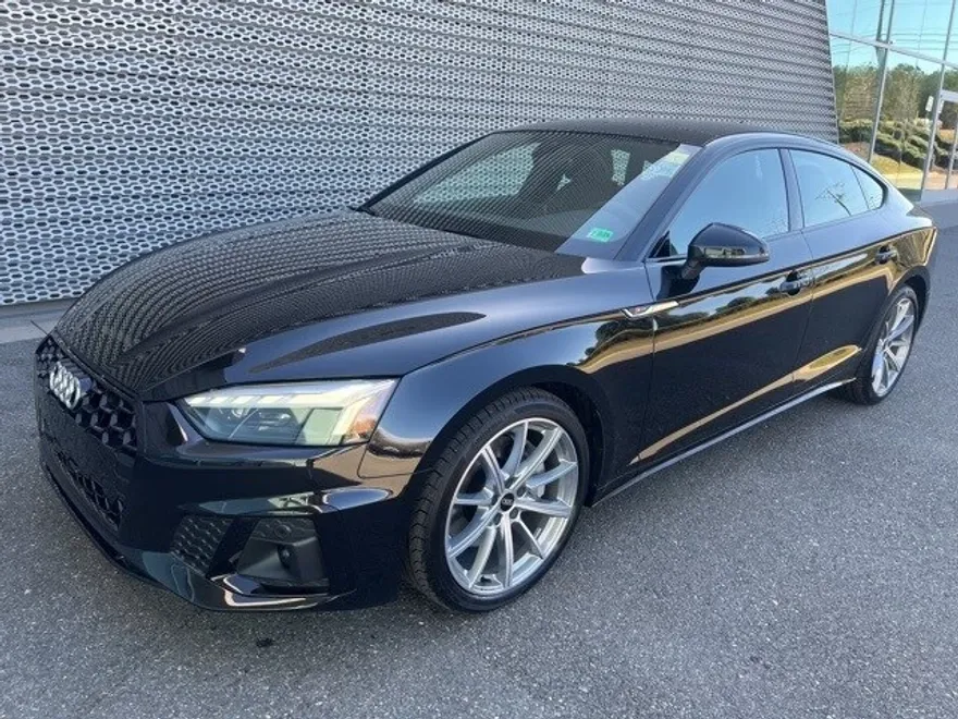 2025 Audi A5 45 S line Premium photo 1