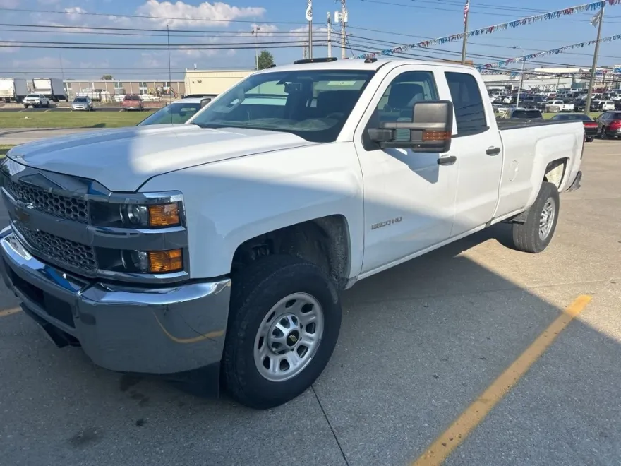 2019 Chevrolet Silverado 2500HD Work Truck photo 1