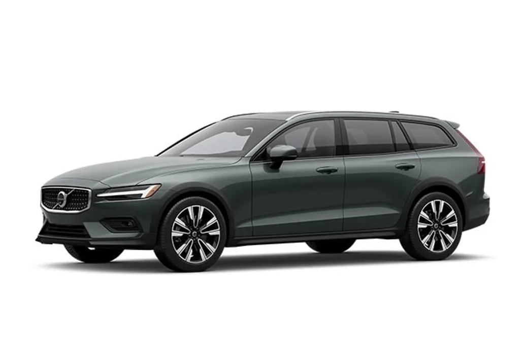 2026 Volvo V60 Cross Country B5 photo 1