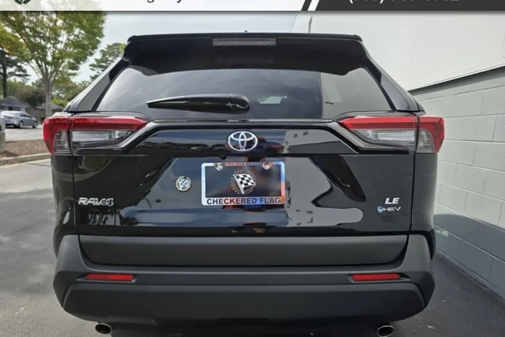 2025 Toyota RAV4 Hybrid LE photo 1