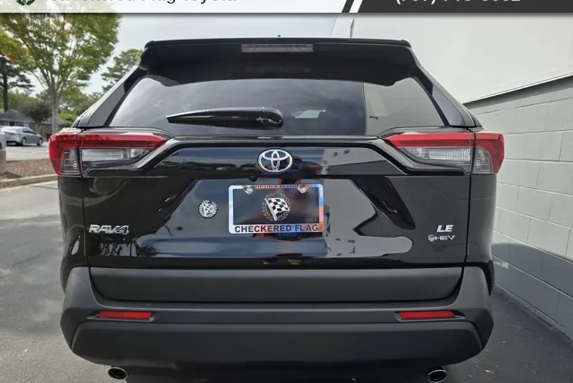 2025 Toyota RAV4 Hybrid LE photo 1