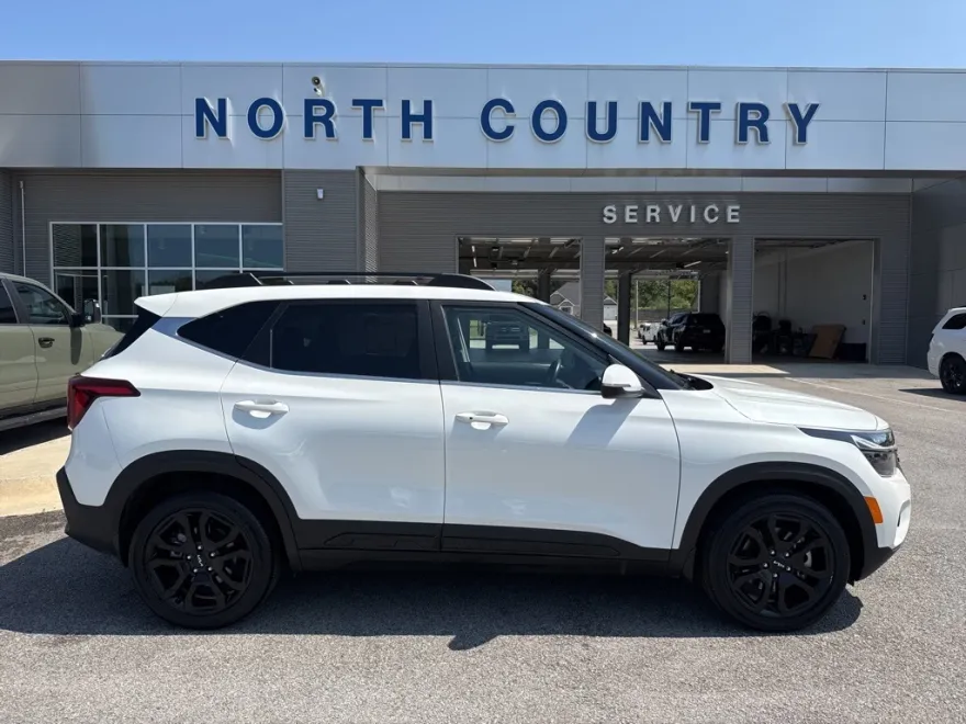 2024 Kia Seltos X-Line photo 1