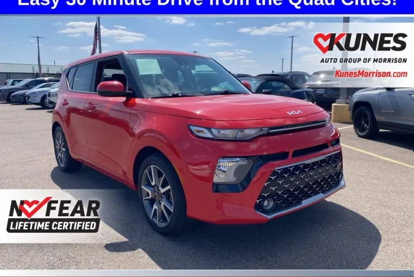 2022 Kia Soul GT-Line photo 1