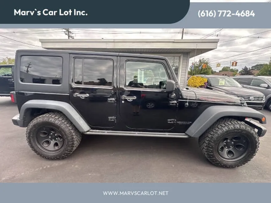 2015 Jeep Wrangler Unlimited Rubicon Hard Rock photo 1