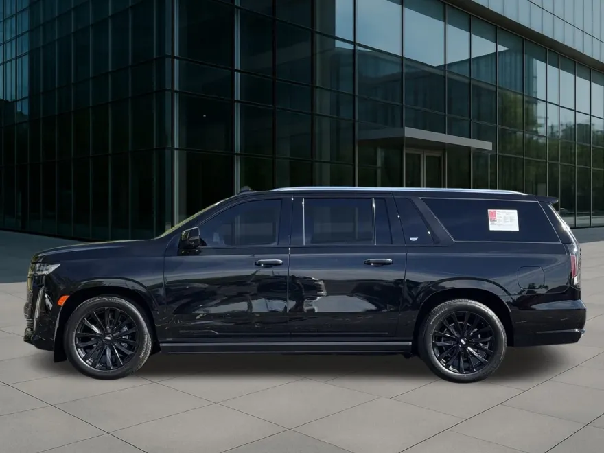 2024 Cadillac Escalade ESV Premium Luxury photo 1