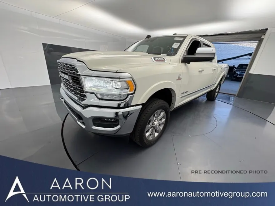 2022 Ram 3500 Limited photo 1