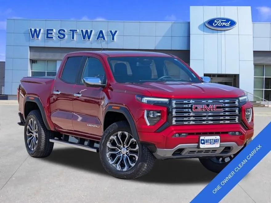 2024 Gmc Canyon Denali photo 1