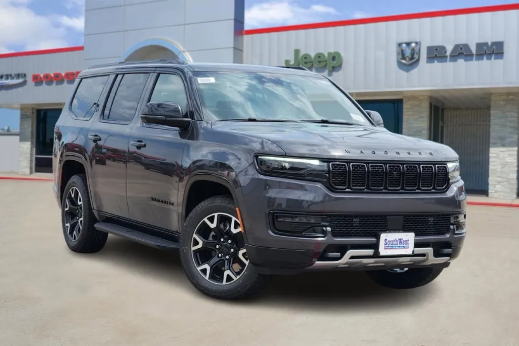 2025 Jeep Wagoneer Overland photo 1
