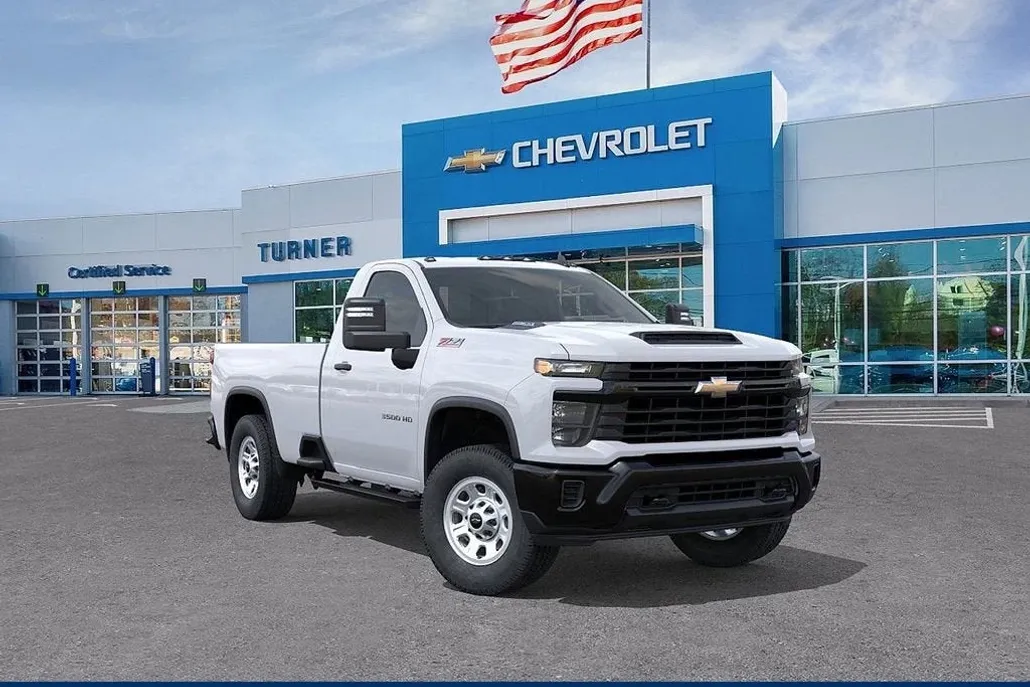 2025 Chevrolet Silverado 3500HD photo 1