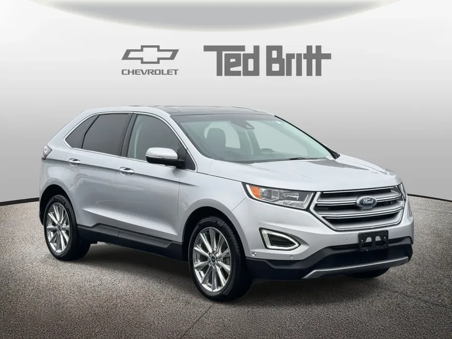 2018 Ford Edge Titanium photo 1
